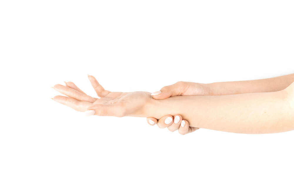 Pravidelná masáž rúk pomáha pri prevencii syndrómu karpálneho tunela