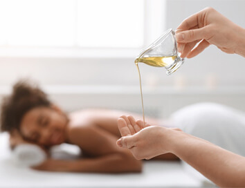 Ako si vybrať masážny olej?